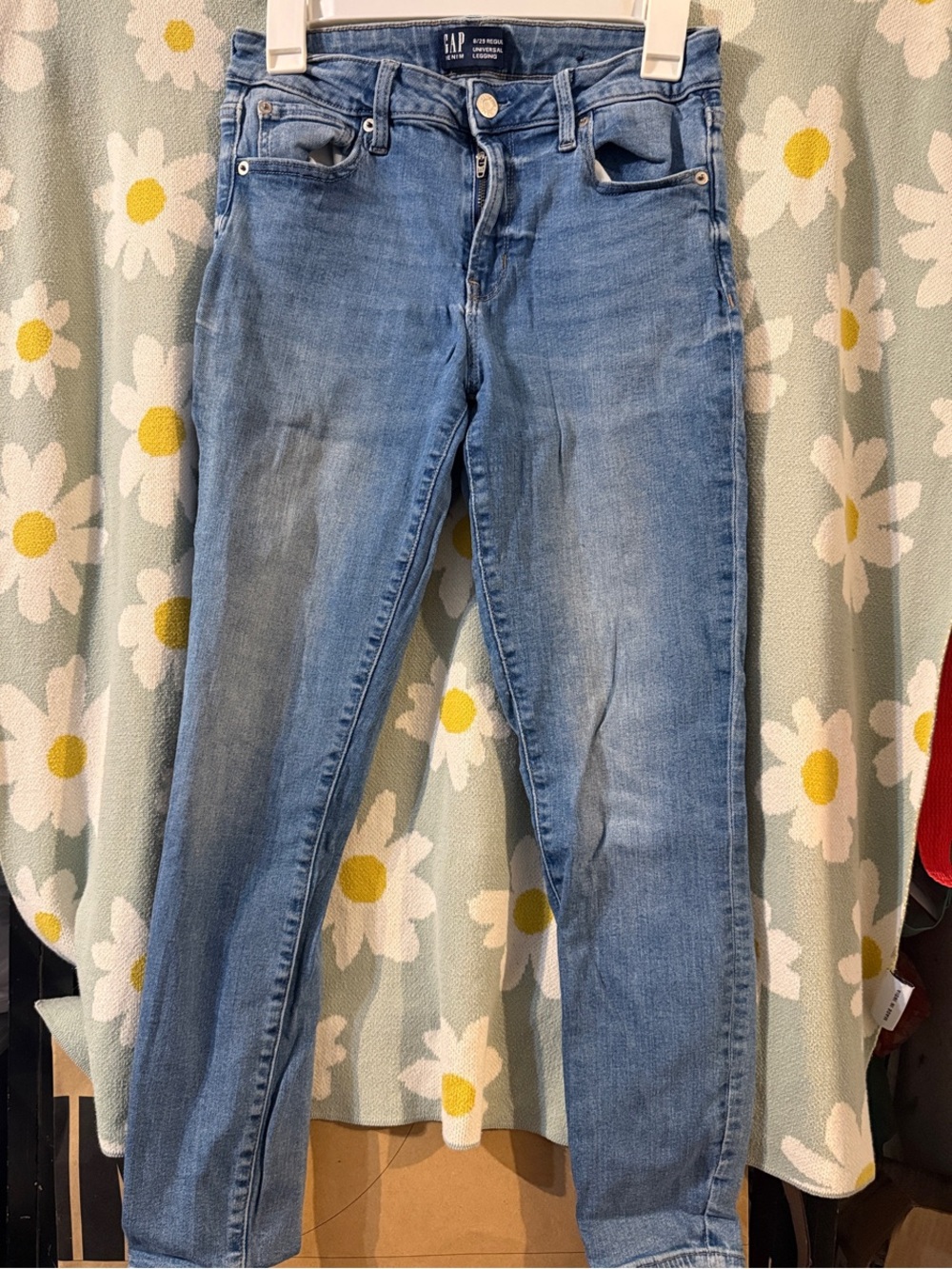 GAP Women's Skinny Jeans in Light Blue Denim